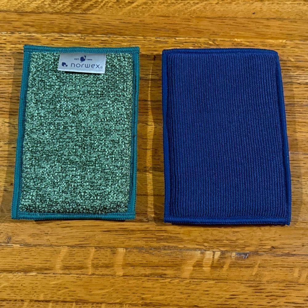 Norwex Dual Sided Sponges Set of 2 Blue and Green LE NWT